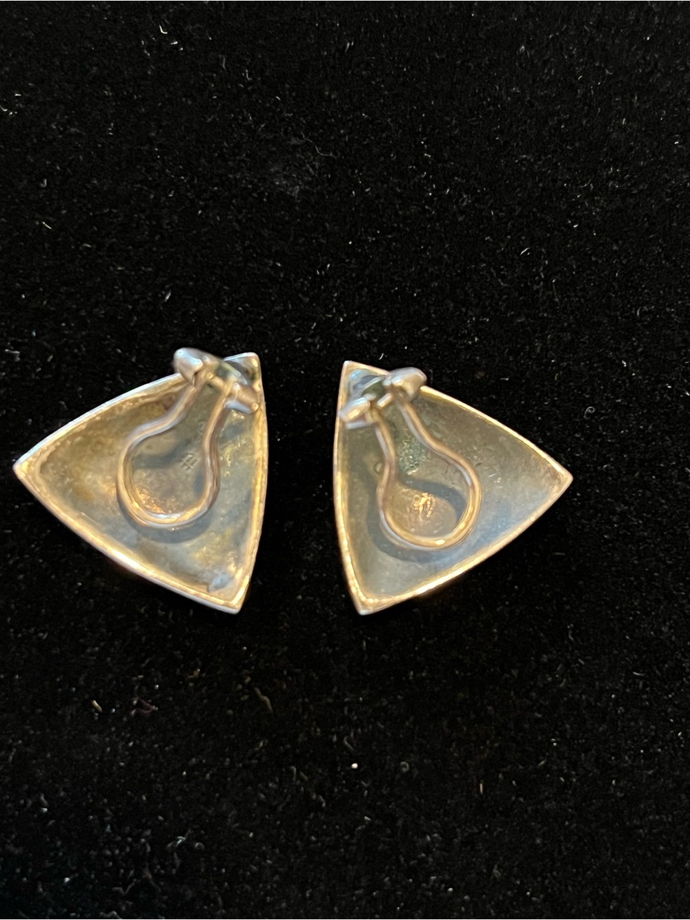 Retired James Avery Sterling Silver Triangular Dome Clip-On Earrings - Picture 3 of 4
